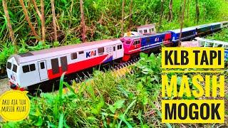 LOKOMOTIF BARU TAPI MOGOK ⁉️  KERETA API KAYU