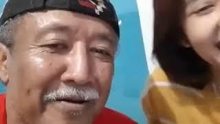 MBAH KUNG CIUMAN SAMA ISTRI MUDA