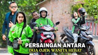 DUA OJEK WANITABERSAING PELANGGAN NAMUN MALAH BERUJUNG PERTENGKARAN TAK LAMA PRIA INI MEMBANTU NYA