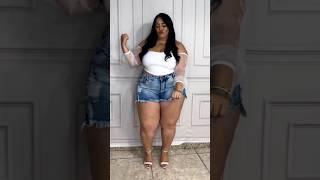 Plus size denim shorts curvy haul #model #curvy #fashion