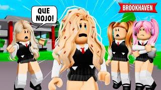 A MENINA que FOI EXCLUÍDA porque tinha PIOLHO Historinha Brookhaven RP Roblox