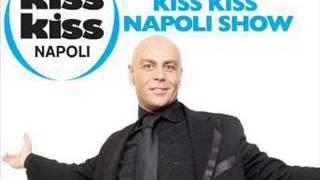 Gianluca Manzieri Dottore Grasso...Radio Kiss Kiss Napoli