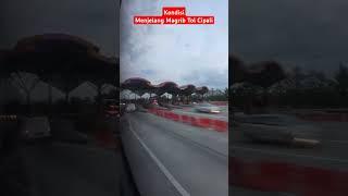 Update Jalan  Melintasi Gerbang Tol Palimanan 2024