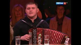 Море гладь - под гармонь. На передаче Привет Андрей.