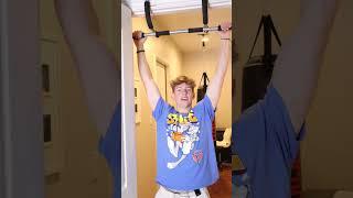 Doing 1000 Pull Ups In 1 Hour