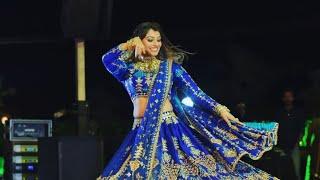 Bride solo performance Vidhi Bhatia Piya tose Naina lage re Maahi veMain chali  Makhna