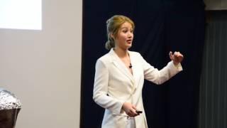 How To Integrate Personal Brand Strategies on Social Media  Dr. Soo Wincci  TEDxUSMNibongTebal
