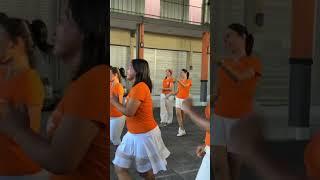 Orange putih VIRAL menari goyang Dola #linedance #bali #denpasar #linedanceindonesia #linedancebali