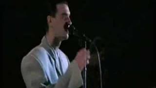 Talking Heads - Girlfriend Is Better from Stop Making Sense