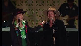 You Can’t Make Old Friends Lainey Wilson and Lukas Nelson Reportin For Duty A Tribute to Leslie J