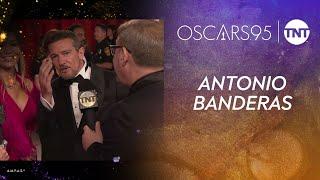 Antonio Banderas en la Alfombra Champagne  Oscars ® 2023