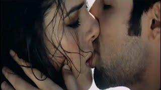 New kiss WhatsApp Status _ Hot kiss  Status _ Romantic kiss Status Video HD 