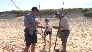 HOOKED S7 EP14 Beach Worm Whiting and Bream