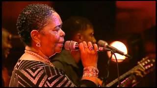 Cesaria Evora - Live damor Paris 2004