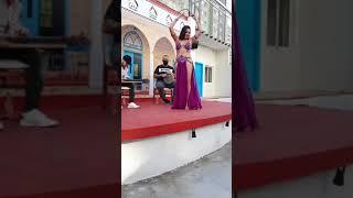 Darahkhlih belly dancer الراقصة الدارخلية