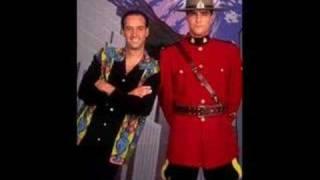 Paul Gross Due South Theme