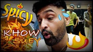 Karachi Street Food aur Puranay Dost  Khow Suey  Funny Vlog