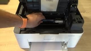 Replacing the Toner Cartridge HP Laser 135a  135w  135r - Toner W1106AA 106A