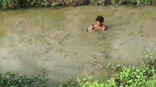 Handsome man throwing net fishing - Throwing cast net on the canal #Handsome man fishing 90