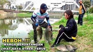 Benar benar Heboh saat mancing ikan Nila dapat banyak Babon sampai jadi Tontonan warga