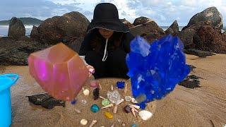 Crystal stonecolorquartzblue crystalsurprise purple crystal in the beach