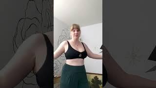 Subset Larger Cup Keyhole Bralette Review