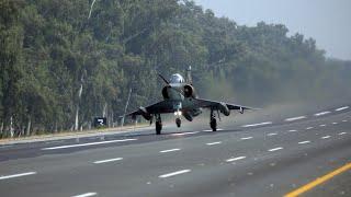 PAF FIGHTERS CONDUCT LANDINGS ON MOTORWAY  PAF PRESS RELEASE  07 OCT 2020 