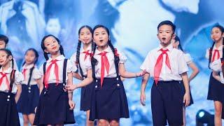 Liên khúc Bác Hồ - Minh Hà x CLB Be Singer  Lớn lên cùng đất nước