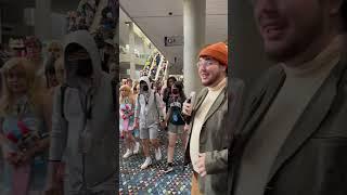 Getting Strangers to Listen to My New Song at Momocon THEY LOVE IT