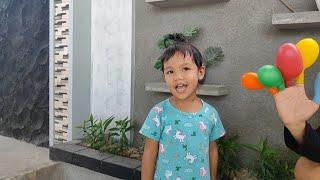 Daddy fingger bermain balon dirumah