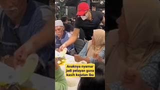 bapak ibunya sama sekali tak kenali anaknya saat pulang kampung nyamar jadi pelayan