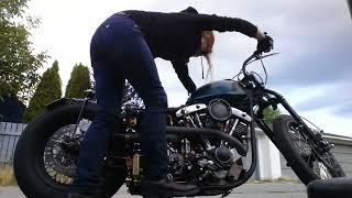 Cold kick start 93inch stroker Shovelhead by a girl #KickStartHarley #GirlsOnHarleys #CustomHarley