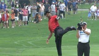 Tiger Woods injures his back on No. 2 at Bridgestone