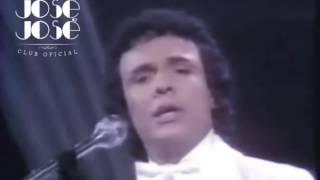 El Triste en vivo - 1976 Éxitos Bacardí