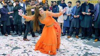 Meri Lagdi Kisse Na Vekhi  Chahat Baloch Mujra Dance Performance 2022