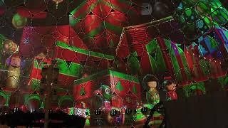 Al Wasl Plaza’s incredible Christmas projection show