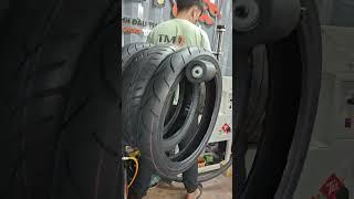 Vỏ Xe Chống Đinh Michelin Khác Gì Với Lốp Xe Máy Gai Chống Đinh #michelin #voxechongdinh