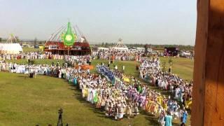 Thousands of Khomus Jews harp players at the Ysyakh festival - Yakutsk