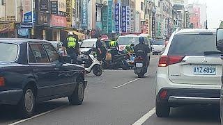 kecelakaan di jalan pantura motor terguling pasien luka seorang ibu setengah baya polisi segera dtng
