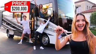 LAST TO LEAVE $200000 RV KEEPS IT