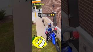 Bikers Failed Attempt to Steal His Bike Back While Officer Writes Ticket