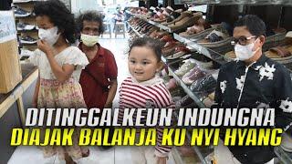 BERSAMA NYI HYANG MENEMANI ANAK YG KEHILANGAN IBU  BELANJA KELENGKAPAN SEKOLAH