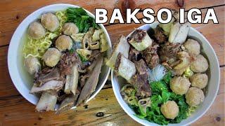 Makan BAKSO IGA KUAH yang Paling ENAK di Jalan Soekarno Hatta