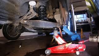 How to change the rear springs VW Passat  Как поменять задние пружины VW Passat
