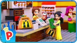  LEGO Mulan Goes to McDonalds to Buy Food for Charity