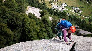 Ein Traum aus Granit Runouts in Platten und breite Risse im Val di Mello