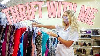 COME THRIFT WITH ME FOR SUMMER  thrifting summer dresses cowboy boots + more 