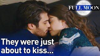 Full Moon English Subtitle - They Were Just About To Kiss...  Dolunay