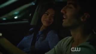 Jane the virgin - Jane and Rafael car scene 2x02