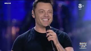 Sere Nere De Tardes - Tiziano Ferro  LIVE